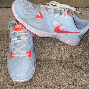 Nike youth shoes